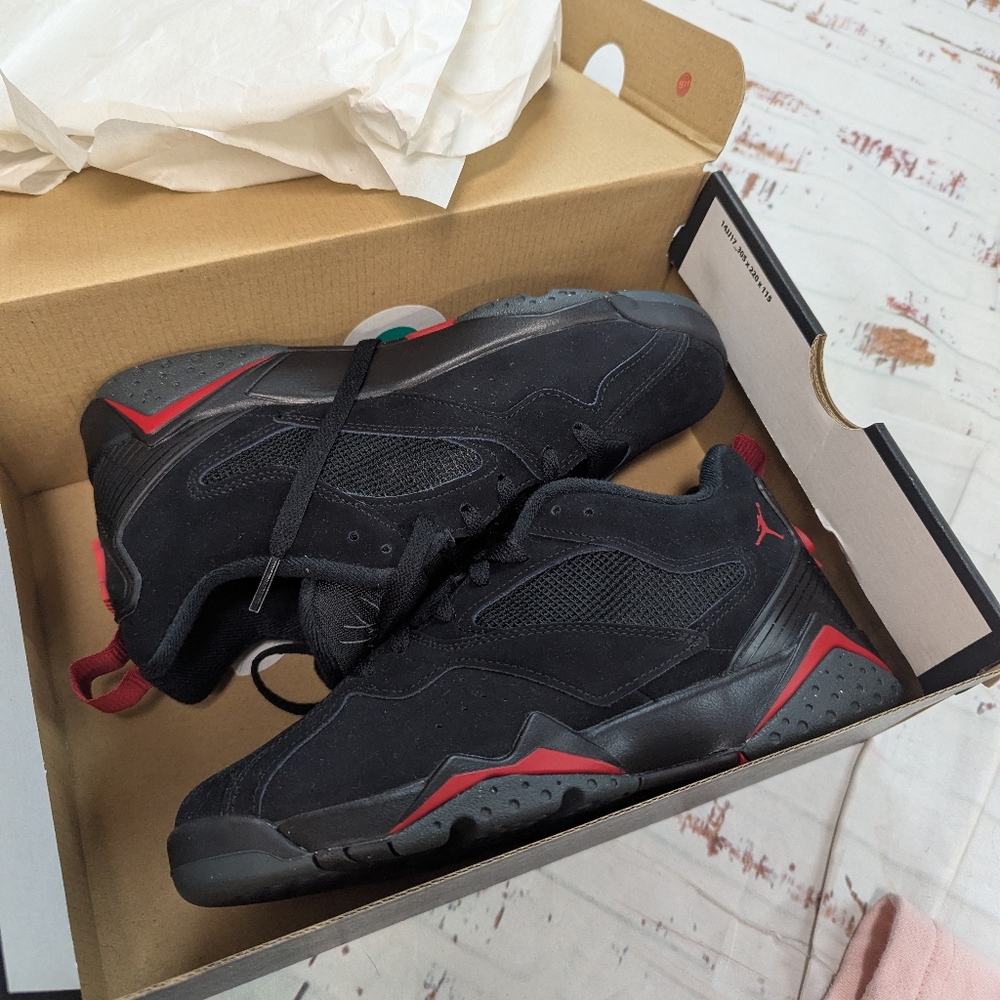 Jordan MVP 92 Sneakers - Picture 8 of 9